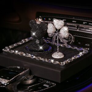 Gấu Bearbrick nạm đá kết hợp hoa xe hơi