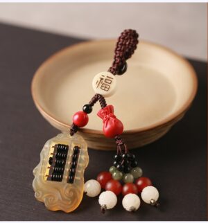 moc-khoa-phong-thuy-hinh-ban-tinh-gay