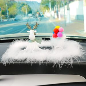 Hươu ngộ nghĩnh trang trí xe hơi