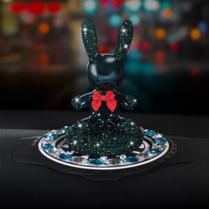 Thỏ Bunny gắn đá kết hợp nước hoa cho oto