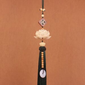 Khánh treo xe ô tô hoa sen may mắn